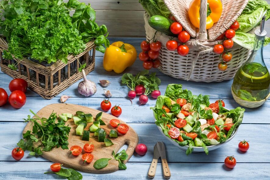 What foods can be eaten during the second phase of the Dukan Diet
